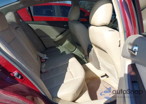 2010 Nissan Altima 2.5 S z USA, uszkodzony, nr VIN 1N4AL2AP7AN416155